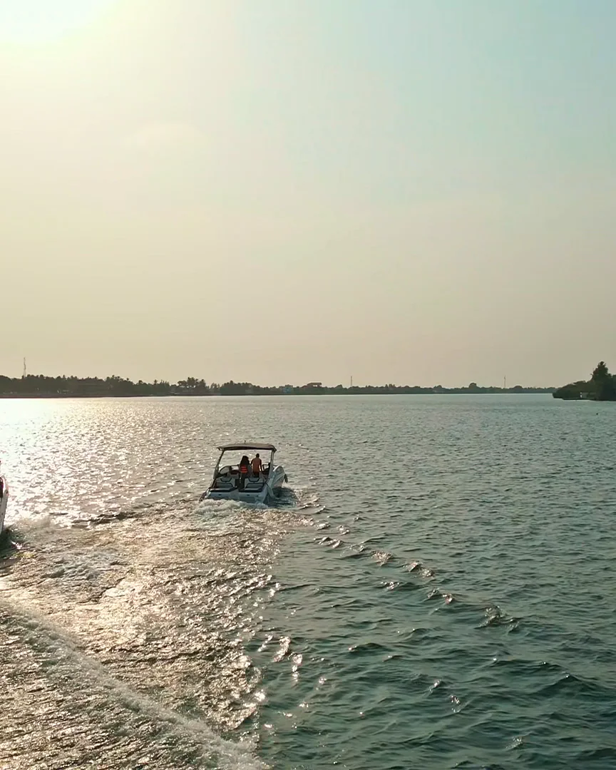 Boat Cruise & Jet-Skiing